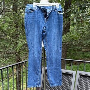J.Jill Classic Blue Women's Jeans, with pull shown in picture. sz. 10